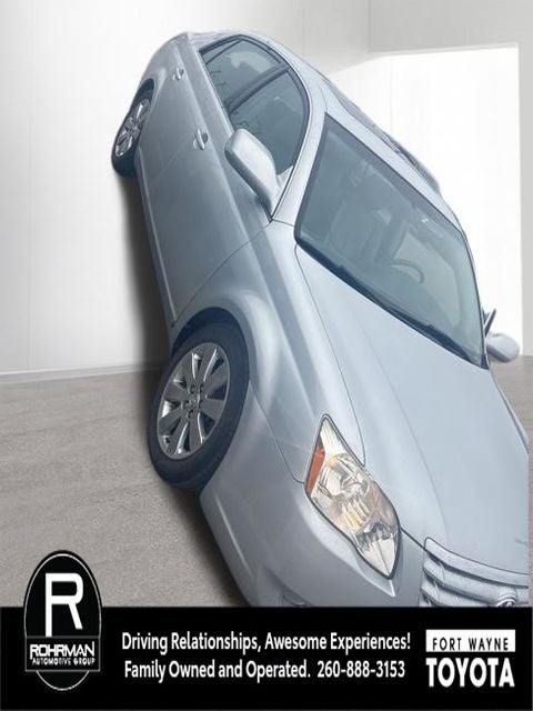 2005 Toyota Avalon XLS