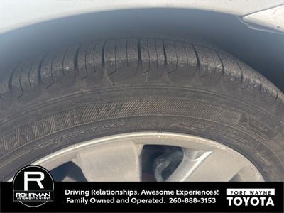 2005 Toyota Avalon XLS