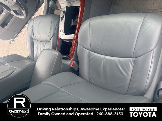 2005 Toyota Avalon XLS