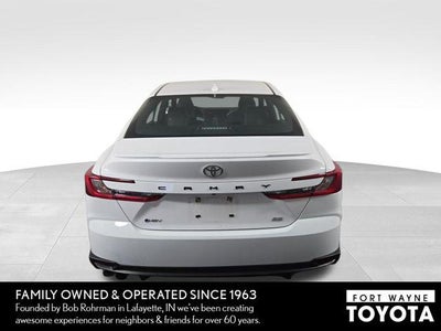 2025 Toyota Camry SE