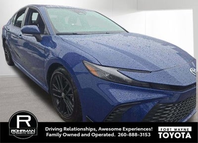 2025 Toyota Camry SE