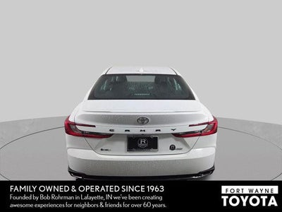 2025 Toyota Camry SE