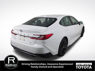 2025 Toyota Camry SE