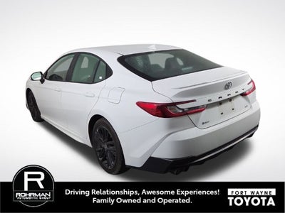 2025 Toyota Camry SE