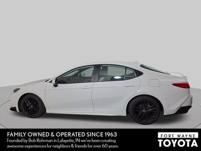 2025 Toyota Camry SE