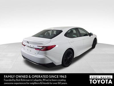 2025 Toyota Camry SE