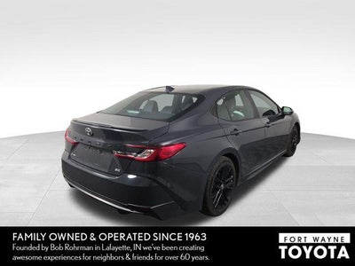 2025 Toyota Camry SE