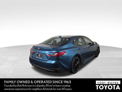 2025 Toyota Camry SE