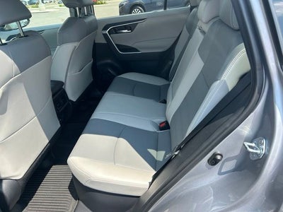 2021 Toyota RAV4 Hybrid XLE Premium