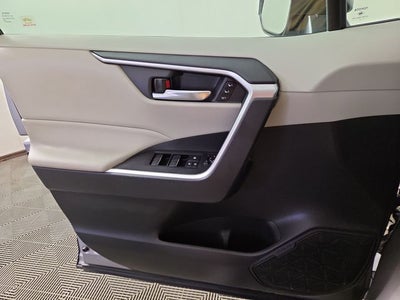 2021 Toyota RAV4 Hybrid XLE Premium