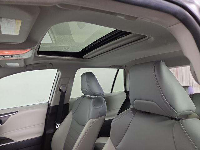 2021 Toyota RAV4 Hybrid XLE Premium