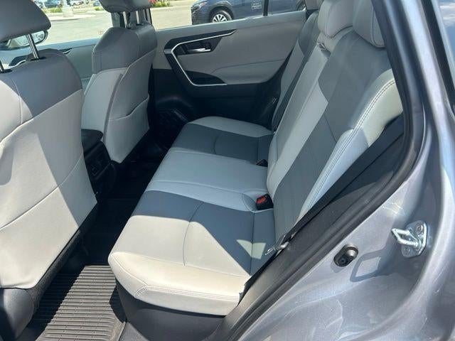 2021 Toyota RAV4 Hybrid XLE Premium
