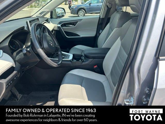 2021 Toyota RAV4 Hybrid XLE Premium