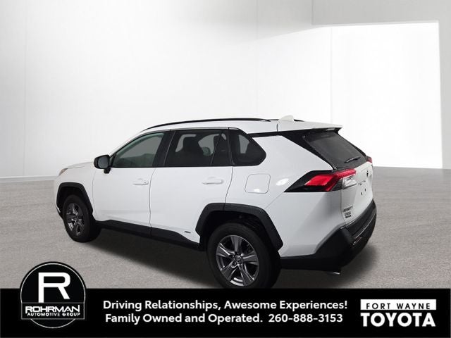2022 Toyota RAV4 Hybrid LE