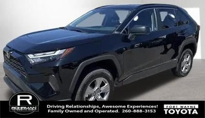 2025 Toyota RAV4 Hybrid XLE