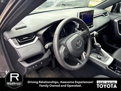 2024 Toyota RAV4 Hybrid SE
