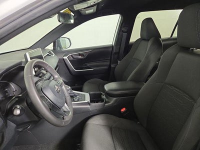 2023 Toyota RAV4 Hybrid SE