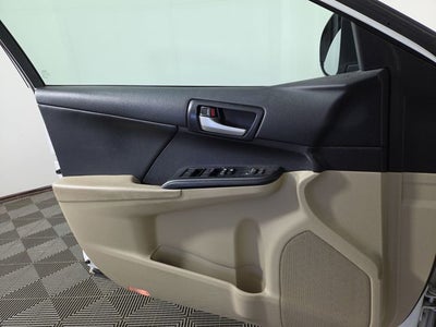 2014 Toyota Camry LE