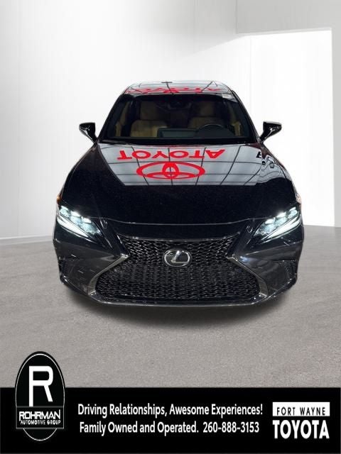 2025 Lexus ES 300h