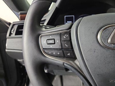 2025 Lexus ES 300h F SPORT Design