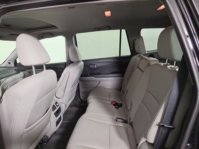 2016 Honda Pilot EX-L w/Navigation