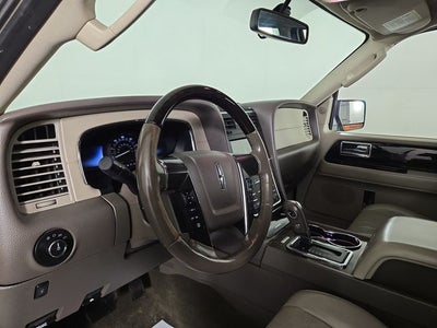 2017 Lincoln Navigator Select