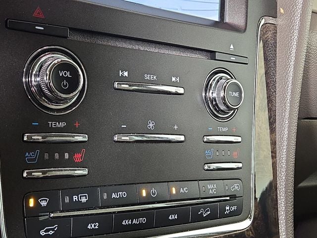 2017 Lincoln Navigator Select