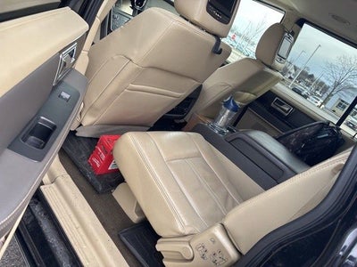 2015 Lincoln Navigator L Base