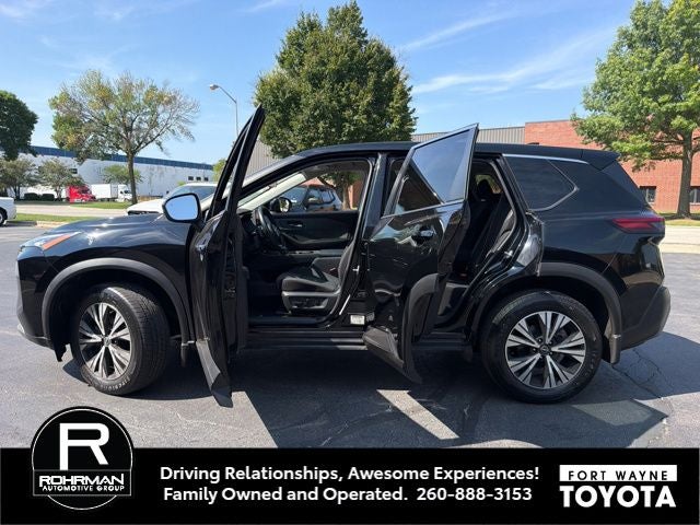2022 Nissan Rogue SV