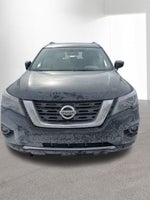2020 Nissan Pathfinder Platinum