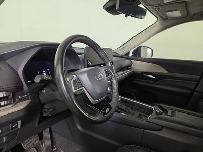 2024 Toyota Grand Highlander Platinum
