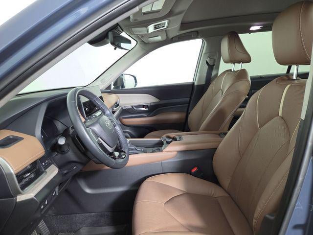 2025 Toyota Grand Highlander Platinum