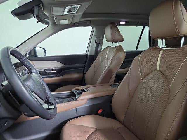 2025 Toyota Grand Highlander Platinum