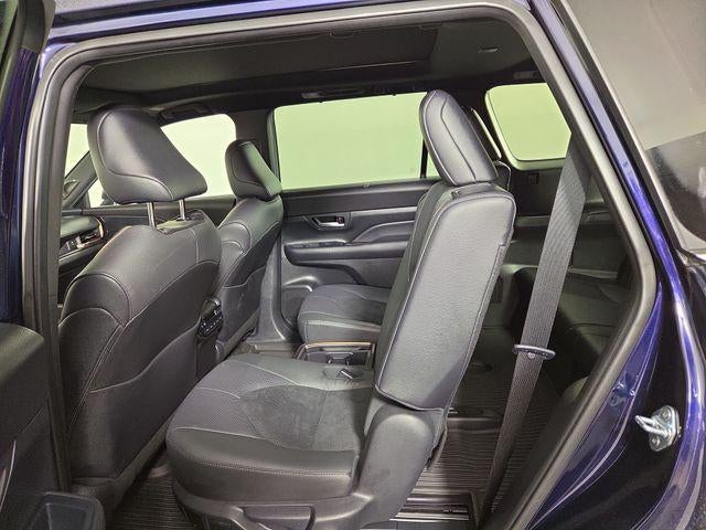2025 Toyota Grand Highlander Hybrid MAX Platinum
