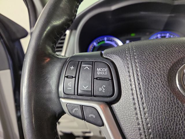 2018 Toyota Highlander Hybrid Limited Platinum