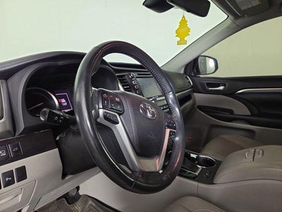 2018 Toyota Highlander Hybrid Limited Platinum