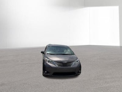 2016 Toyota Sienna XLE 7 Passenger