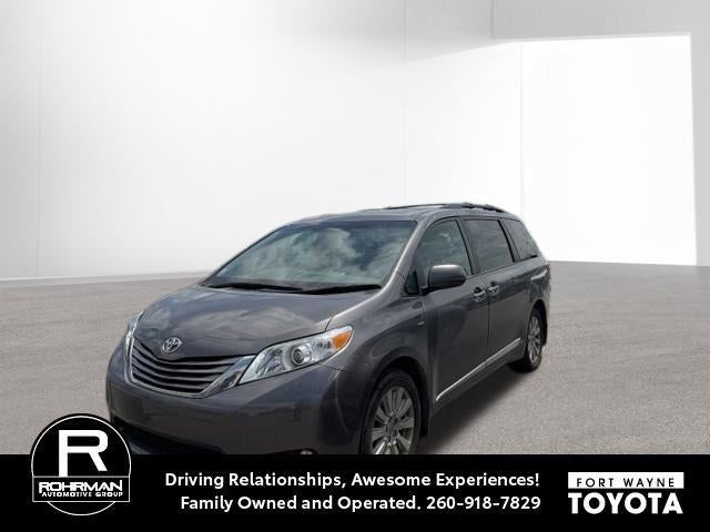 2016 Toyota Sienna XLE 7 Passenger