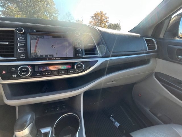 2018 Toyota Highlander Limited Platinum