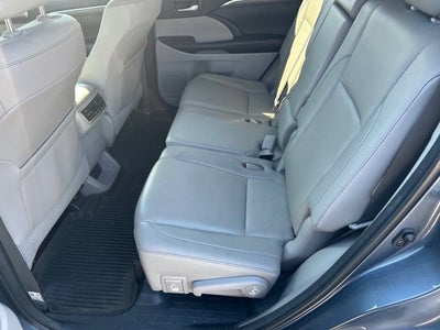2018 Toyota Highlander Limited Platinum