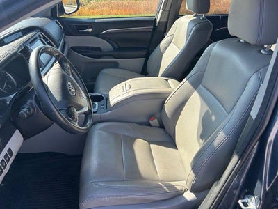 2018 Toyota Highlander Limited Platinum