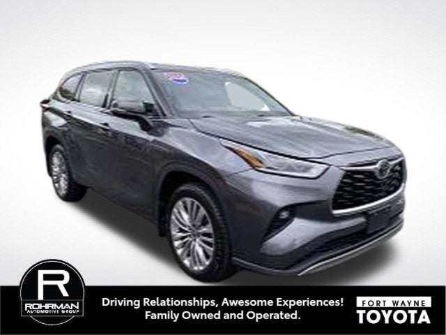 2024 Toyota Highlander Hybrid Platinum