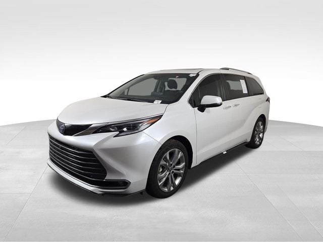 2023 Toyota Sienna Platinum 7 Passenger