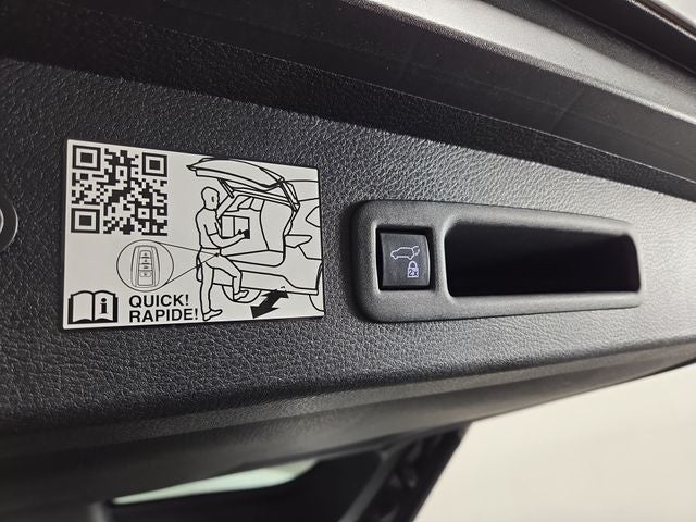 2023 Toyota Sienna Platinum 7 Passenger