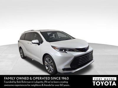 2023 Toyota Sienna Platinum 7 Passenger