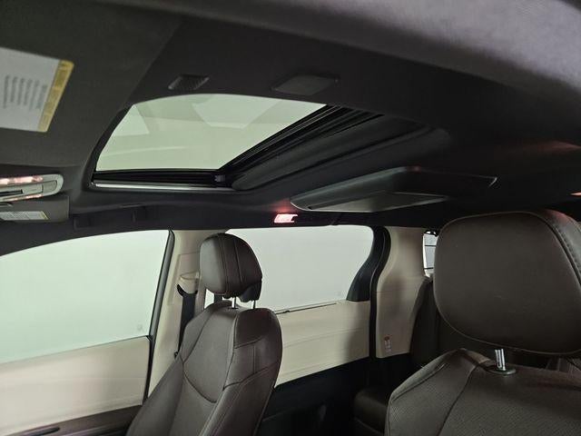 2023 Toyota Sienna Platinum 7 Passenger