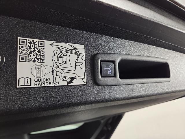 2023 Toyota Sienna Platinum 7 Passenger