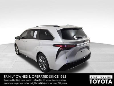 2023 Toyota Sienna Platinum 7 Passenger