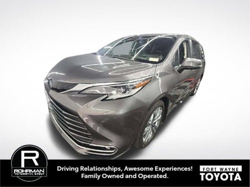 2022 Toyota Sienna Platinum 7 Passenger
