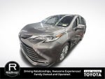 2022 Toyota Sienna Platinum 7 Passenger